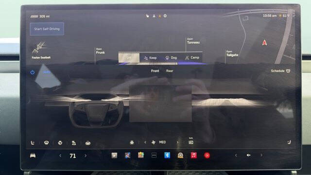 2025 Tesla Cybertruck
