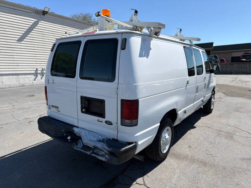 2012 Ford E-Series E-150