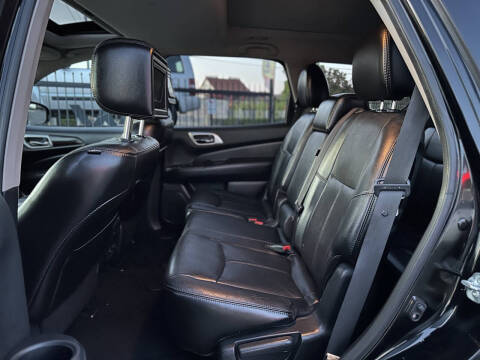 2014 Nissan Pathfinder Platinum