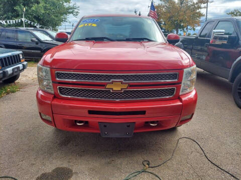 2013 Chevrolet Silverado 1500 for sale at Car Connection in Yorkville IL
