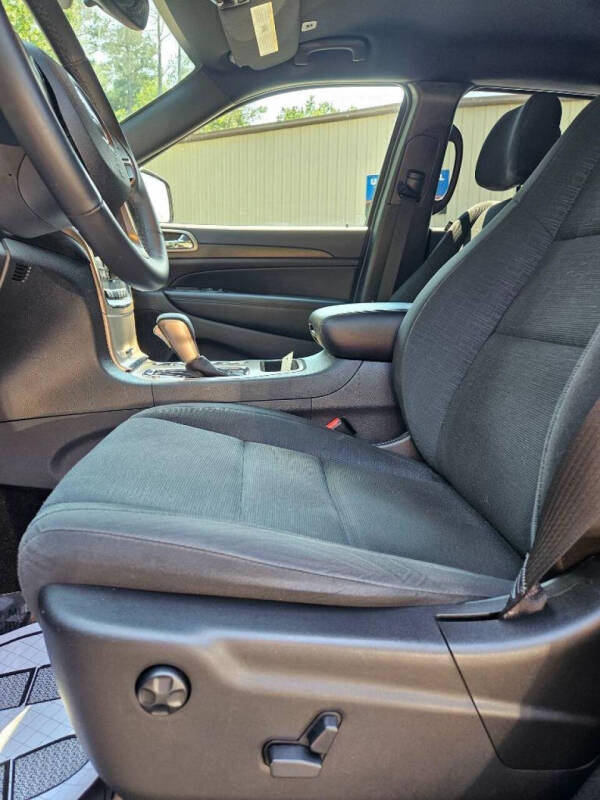 2017 Jeep Grand Cherokee Laredo