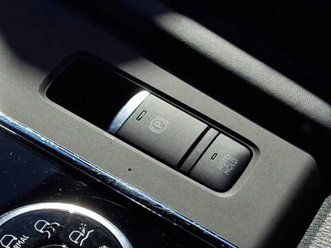 2024 Mitsubishi Outlander PHEV