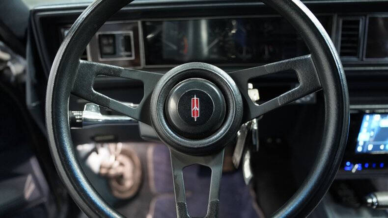 1984 Oldsmobile Cutlass Supreme