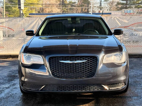 2019 Chrysler 300