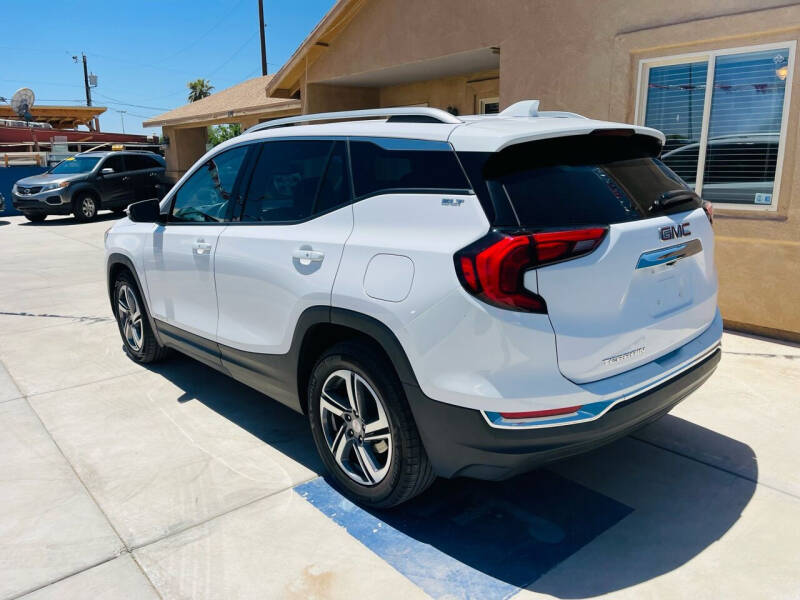 2020 GMC Terrain SLT