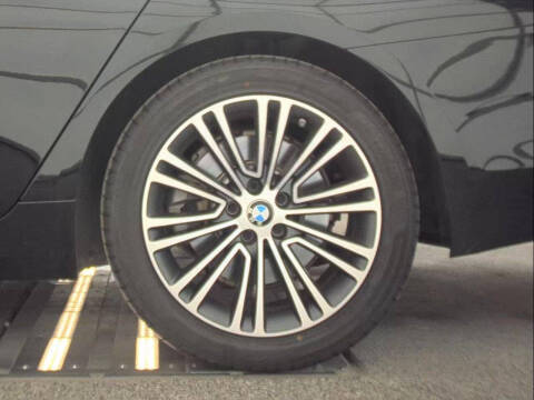 2018 BMW 5 Series 530i