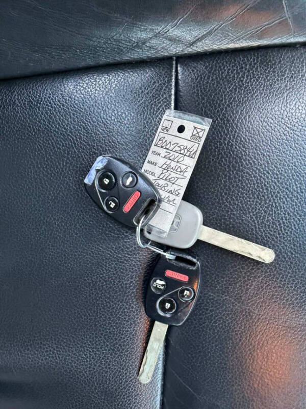 2010 Honda Pilot Touring w/Navi w/DVD