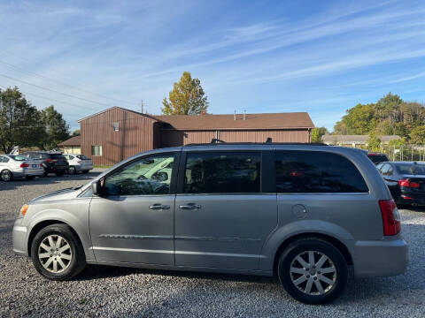2014 Chrysler Town and Country Touring