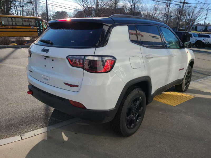 2024 Jeep Compass Trailhawk