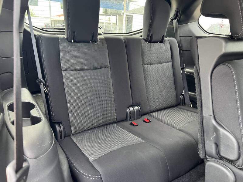 2017 Nissan Pathfinder S