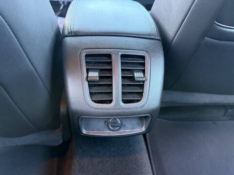 2016 Ford Taurus SEL