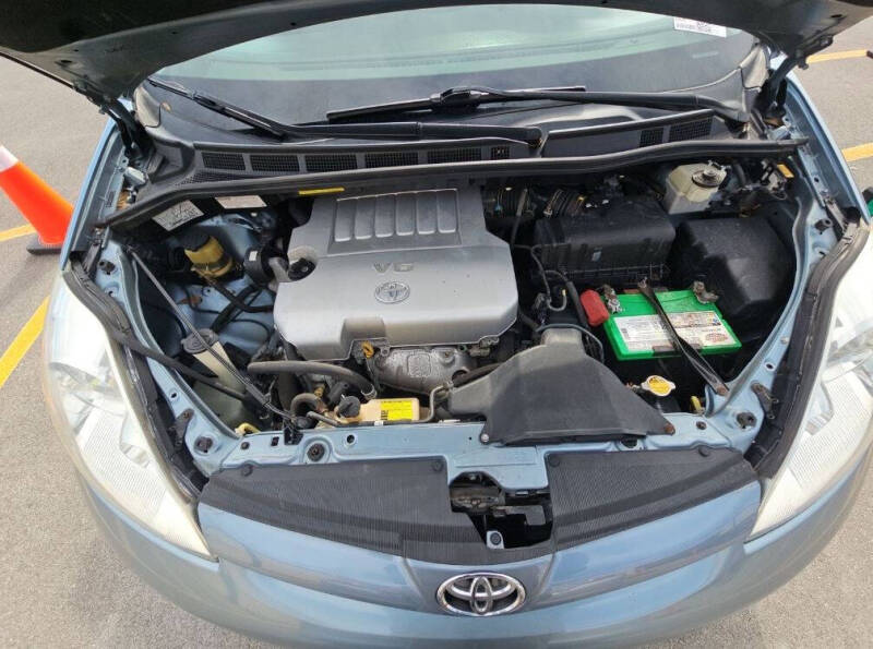 2008 Toyota Sienna XLE