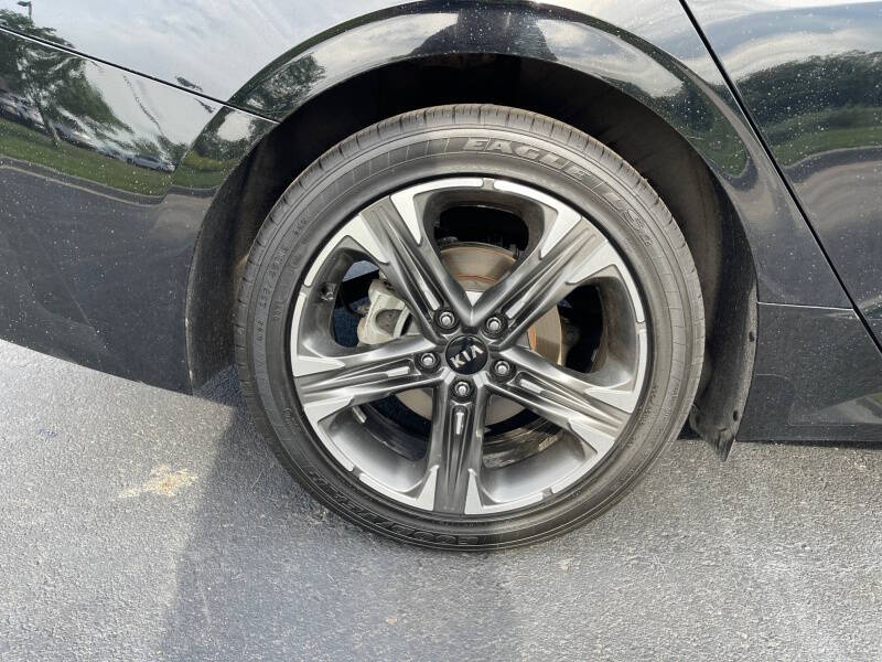 2021 Kia K5 EX