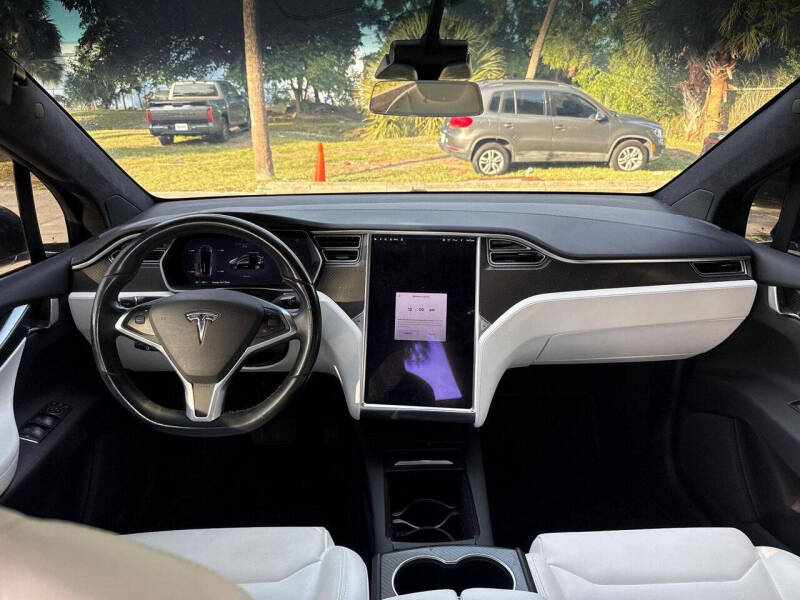 2018 Tesla Model X 75D