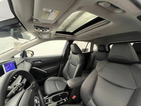 2024 Toyota Corolla Cross XLE