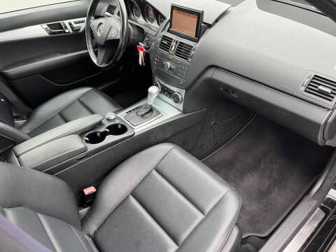 2009 Mercedes-Benz C-Class