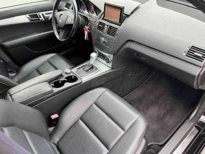 2009 Mercedes-Benz C-Class