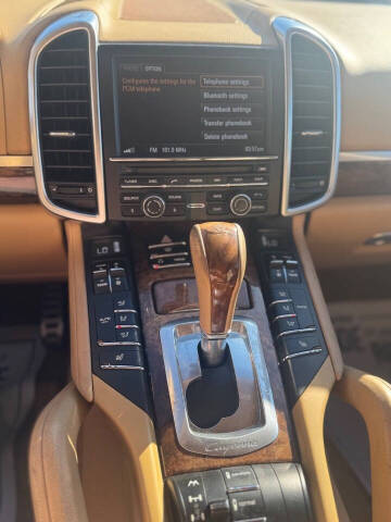 2011 Porsche Cayenne S