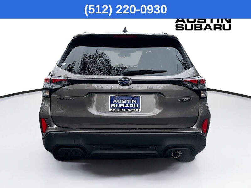 2025 Subaru Forester Touring Hybrid