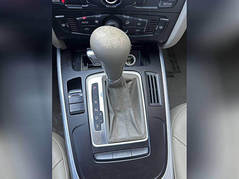 2009 Audi A4 2.0T quattro Premium