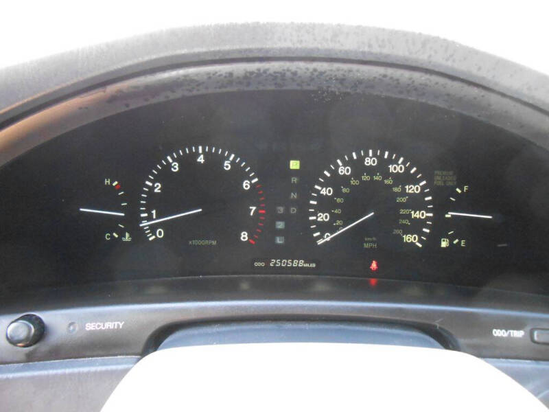 1996 Lexus LS 400