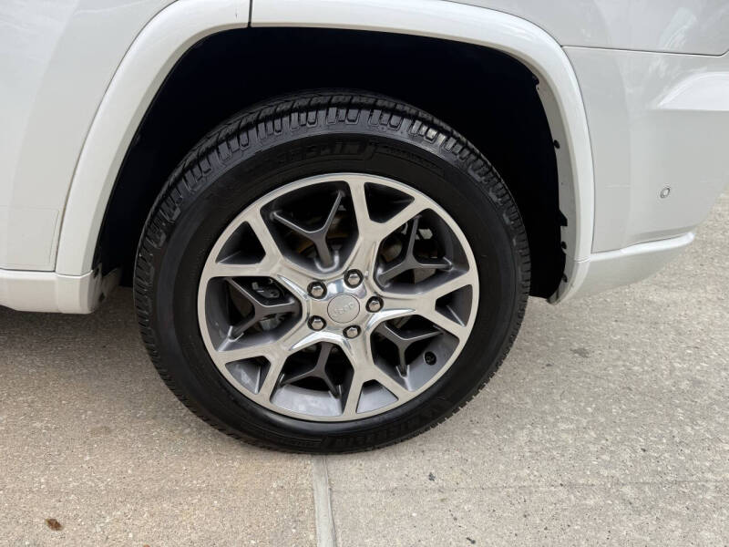 2021 Jeep Grand Cherokee Overland