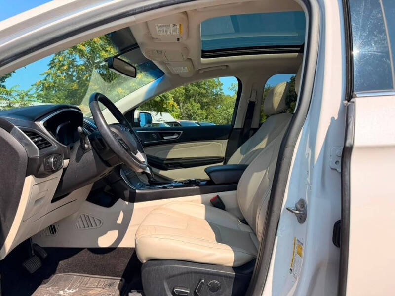 2016 Ford Edge Titanium