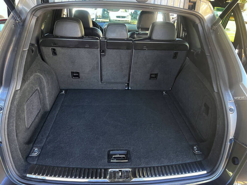 2011 Porsche Cayenne S