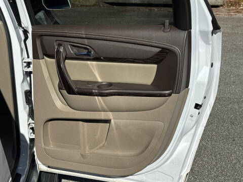 2016 GMC Acadia Denali