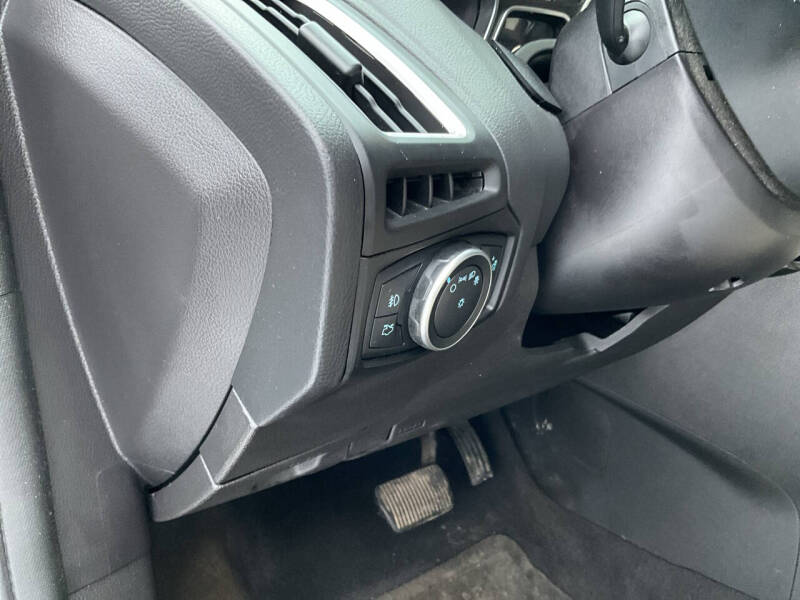 2018 Ford Focus Titanium