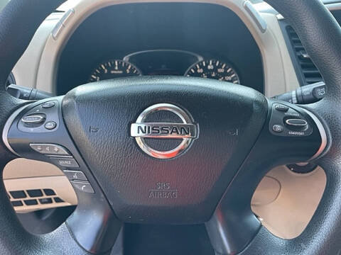 2017 Nissan Pathfinder