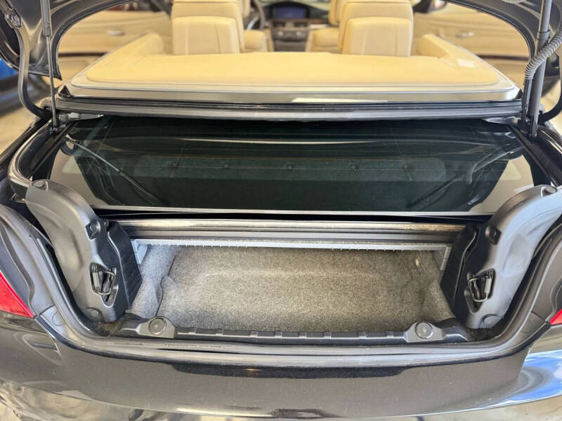 2011 BMW 3 Series 335i