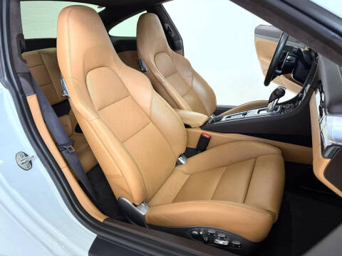 2017 Porsche 911 Turbo S