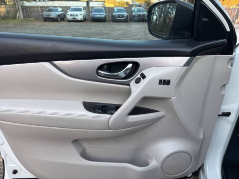 2020 Nissan Rogue Sport SV