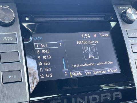 2014 Toyota Tundra SR