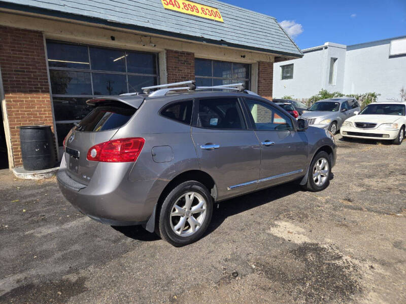 2011 Nissan Rogue SV