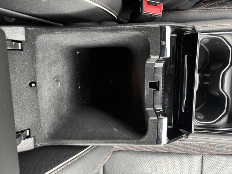 2022 Jeep Grand Cherokee L Summit Reserve