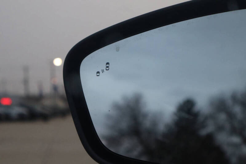 2023 Ford Escape Hybrid ST-Line Select