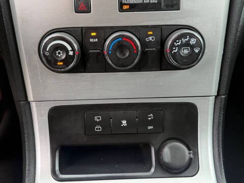 2011 GMC Acadia SLE