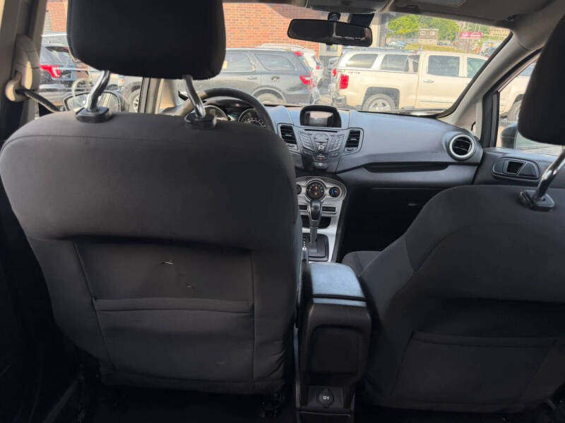 2017 Ford Fiesta SE
