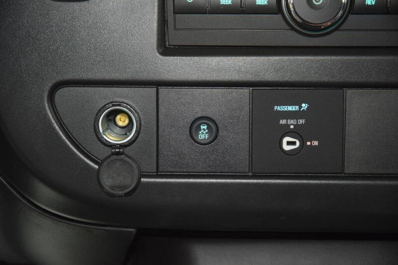 2026 Chevrolet Express LS 3500