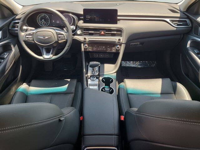 2026 Genesis G70 2.5T Standard