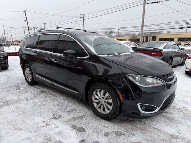 2018 Chrysler Pacifica Touring L Plus