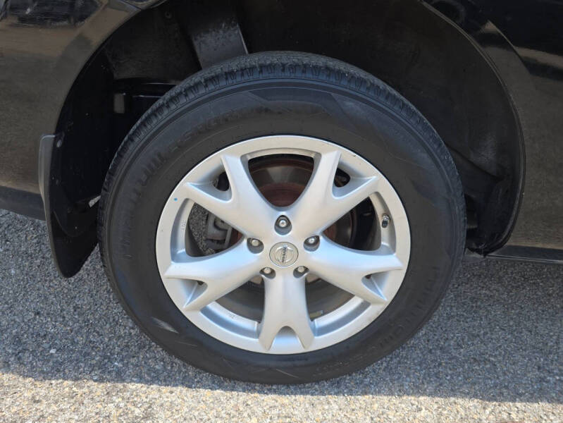 2011 Nissan Rogue SV