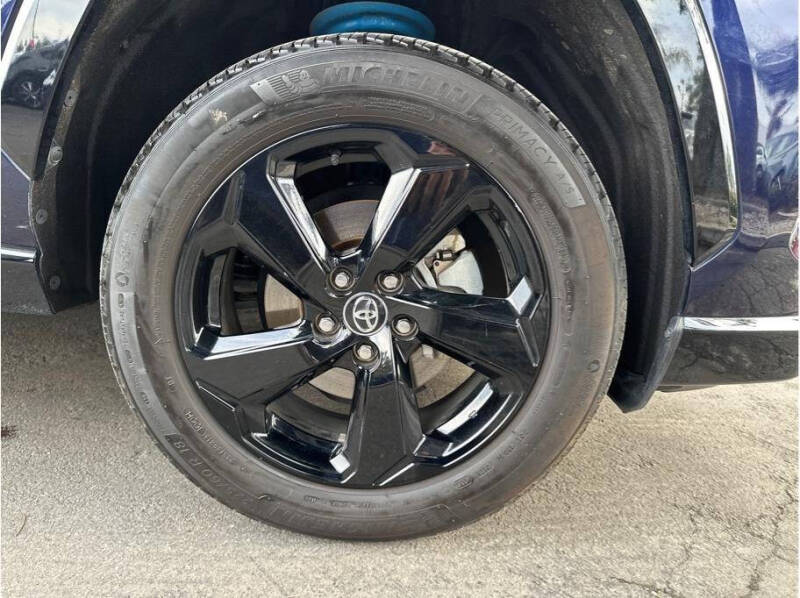 2020 Toyota RAV4 Hybrid XSE