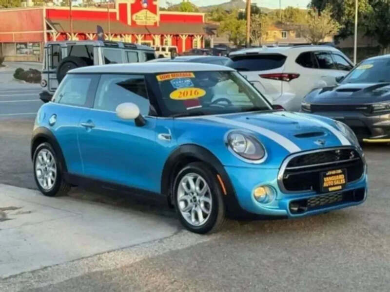 2016 MINI Hardtop 2 Door Cooper S