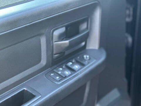 2017 RAM 1500 Express