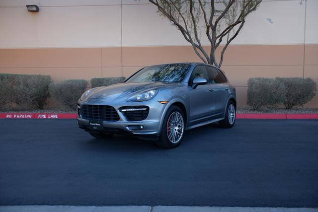 2013 Porsche Cayenne GTS