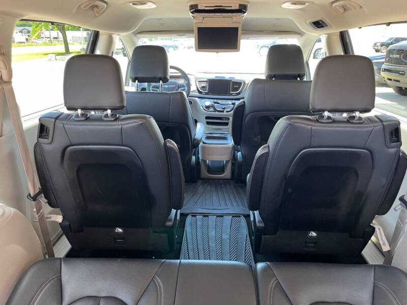 2018 Chrysler Pacifica Touring L