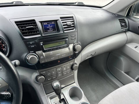 2009 Toyota Highlander Sport